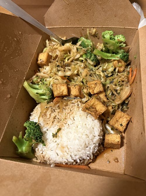 Thai basil stir fry with tofu and broccoli   at Oolong Asian Cuisine in Dubuque
