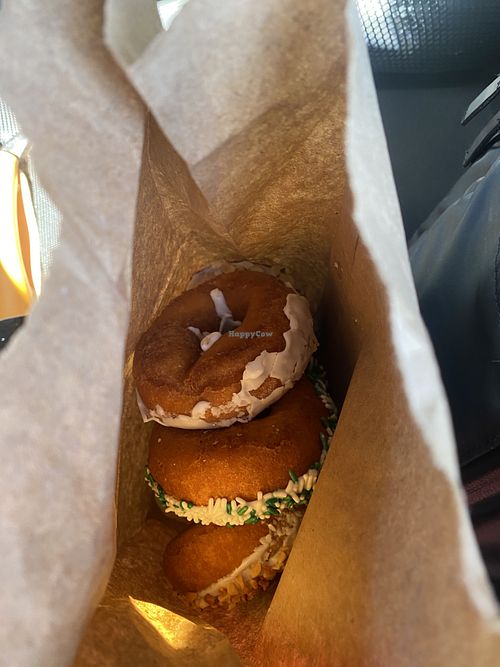 Donut Haul (6 for $12); Pricing Seems to Have Increased ($2/EA)  at Donuts and Yogurt in Tracy