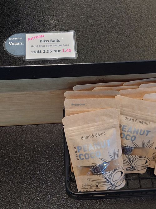 Bliss balls😄hazelnut with chocolate and coconut with peanut 🥜 at Dean & David - Weliosplatz in Wels