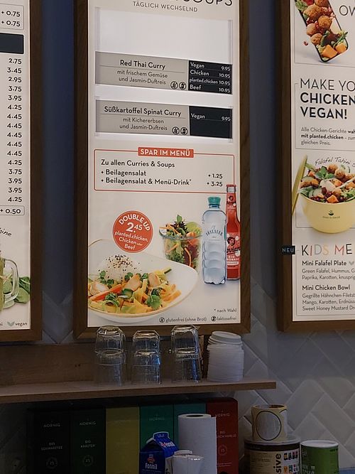 Part of the menu at Dean & David - Weliosplatz in Wels