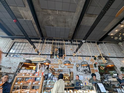 Inside at île de païn in Knysna