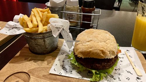 Hambúrguer Respect Vegano at Soul Jazz Burger -  BHZ in Belo Horizonte
