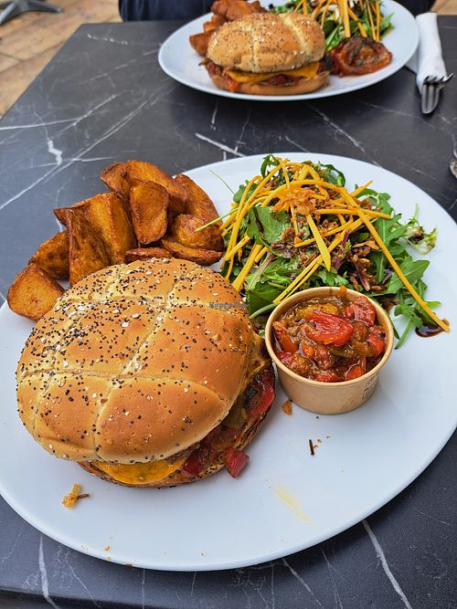  at Le Panier Marseillais in Marseille