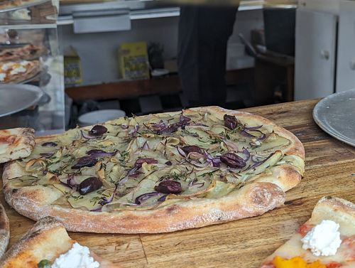 Bianca at Slice of Heaven in Dunedin