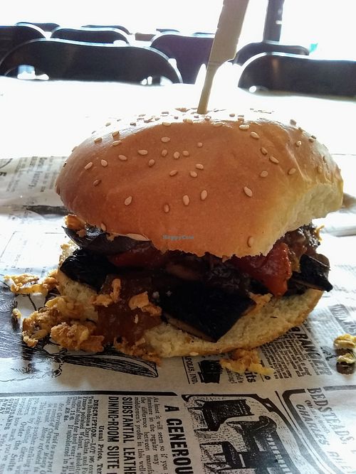 Good portion and also tasted good. I liked this vegetarian burger I ordered. at Authentique Burger in Chelles