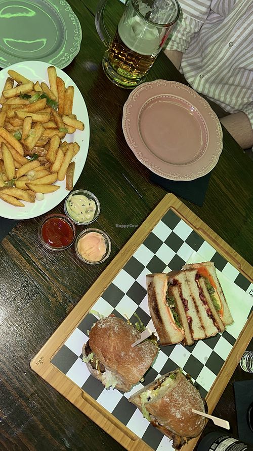 awesome vegan offer ☺️  at Stubä in Zurich