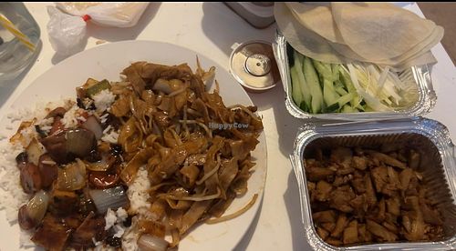 Vegan duck and pancakes with plum sauce, rice & vegan chicken in black bean. Vegan duck ho fan noodles. 🤌🏻💚  at Hot Dumplings in Ceredigion