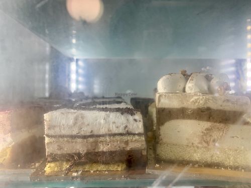 cake at Gelateria Della Palma in Rome