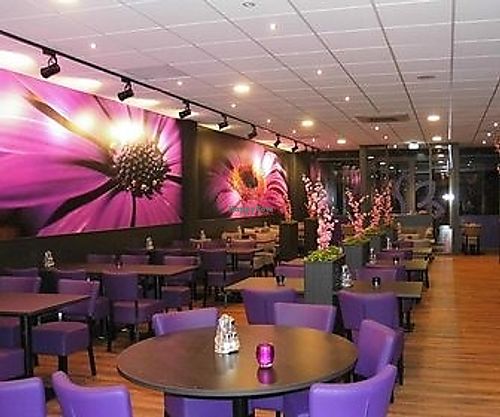 Inside at Restaurant De Nieuwe Es in Woudrichem