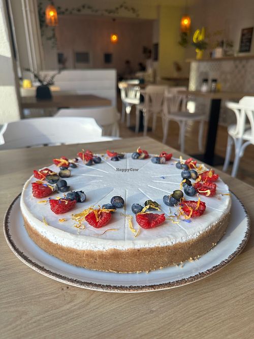  at Easy Peasy in Berlin