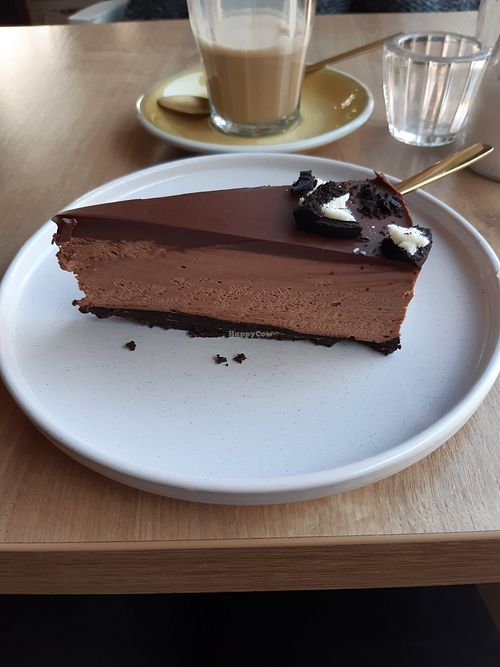 Oreo cheesecake at Easy Peasy in Berlin