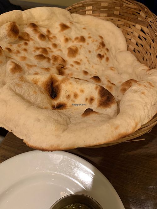 Bread served with the hummus at Hummus Bar - Oktober in Budapest