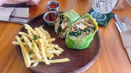 gap gado wrap  at Sauce Tree Kuta in Kuta