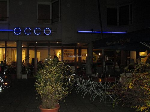 Exterior in the evening at Ecco in Cologne