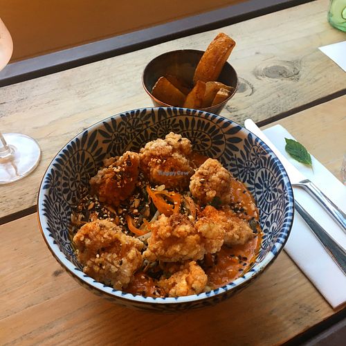 Lentil dahl, crispy cauliflower & chips (VE & GF)  at Evelyn's in Manchester
