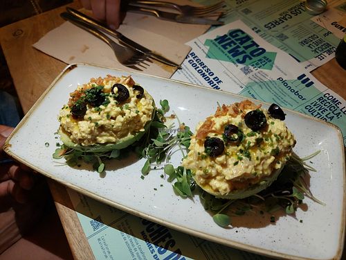 Main / Palta reina at Distrito Vegano Invernadero in Madrid