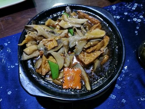 tofu with mushrooms at Fu Hui Ci Yuan Vegetarian Restaurant in Beijing