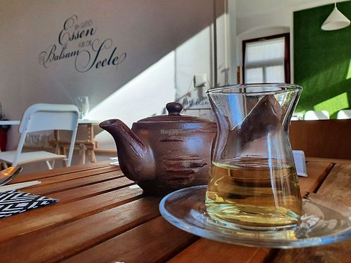 Maulbeerblättertee at Amell in Dresden