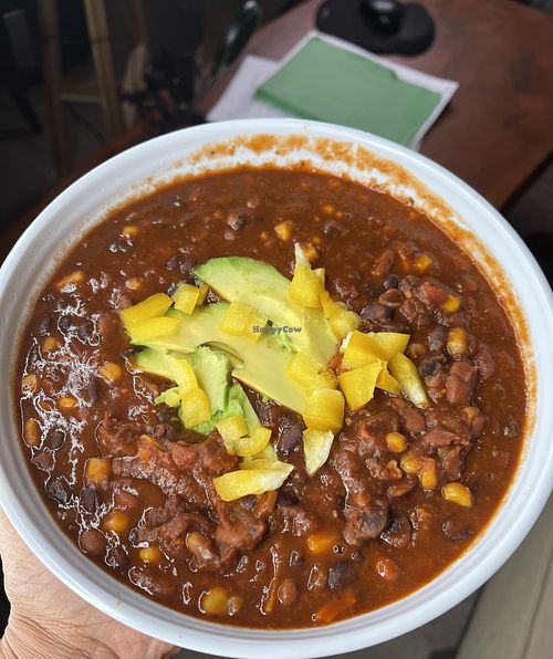 Large bowl of chili #Veganuary at Love n Light in St Louis