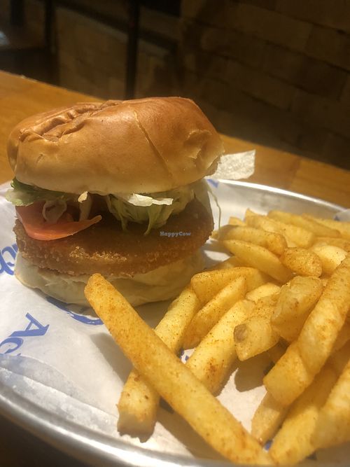 Vegan crispy chicken   at Achával - 5 Squares in Puerto Iguazu