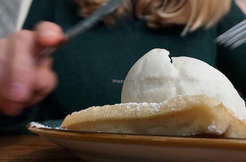 Vegan Brussels waffle with ice cream at Karoot in Ghent