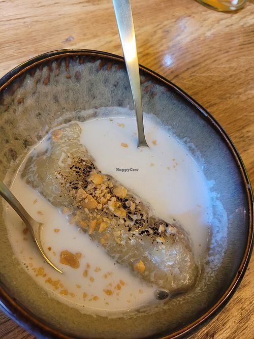 Stickyrice monkey desserr at To80 vegan in Cologne