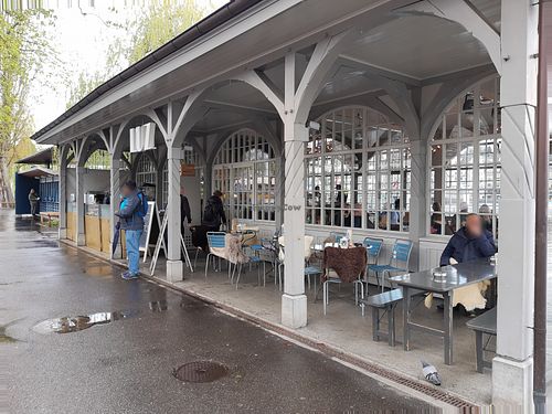 Exterior at Seebistro LUZ in Luzern