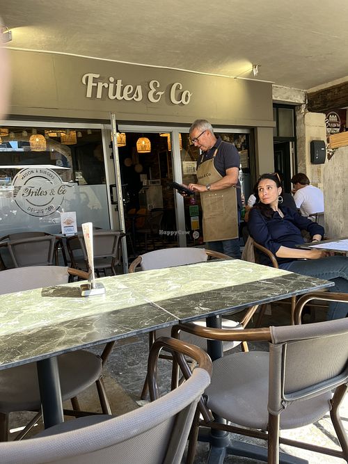 Erg vriendelijke bediening.   at Frites and Co in Charleville-mezieres