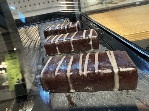 almond bars  at LUSH Cafe in Munich