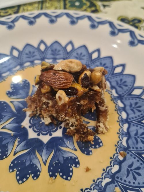 Doce árabe de tâmara e mel!  Divino! Experimentem at Ya Habïb in Olimpia