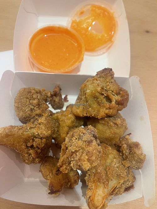 Cauliflower wings and srircha mayo   at Fricken in Braddon