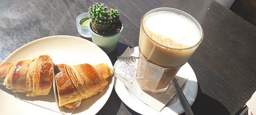 Começamos por ir tomar o pequeno almoço.... Maravilhoso at Cajual Vegan Foodsters in Loule