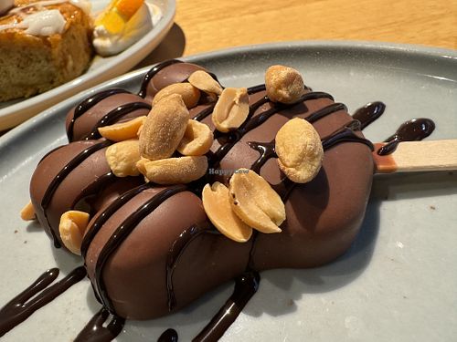 not snickers #Veganuary at Katzentempel - Leipzig Mitte in Leipzig