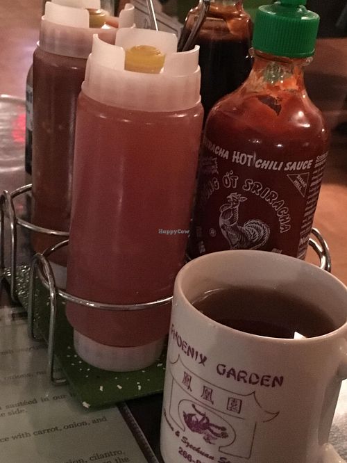 Condiments at Phoenix Garden in Richmond