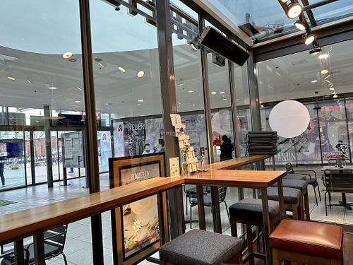 inside/out  at Coffee Fellows in Halle