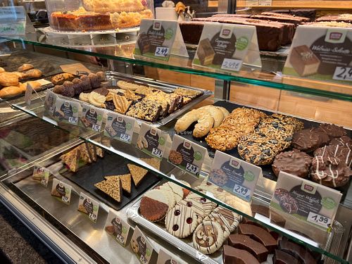 bakery at Biomarkt Naturata Bio im Bahnhof in Halle