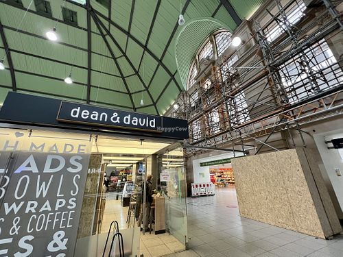 store front  at Dean & David in Halle