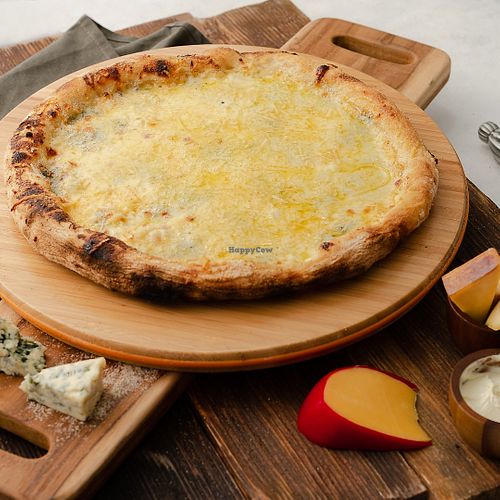  at Gratta Pizzería Napolitana - Cloud Kitchen in Medellin