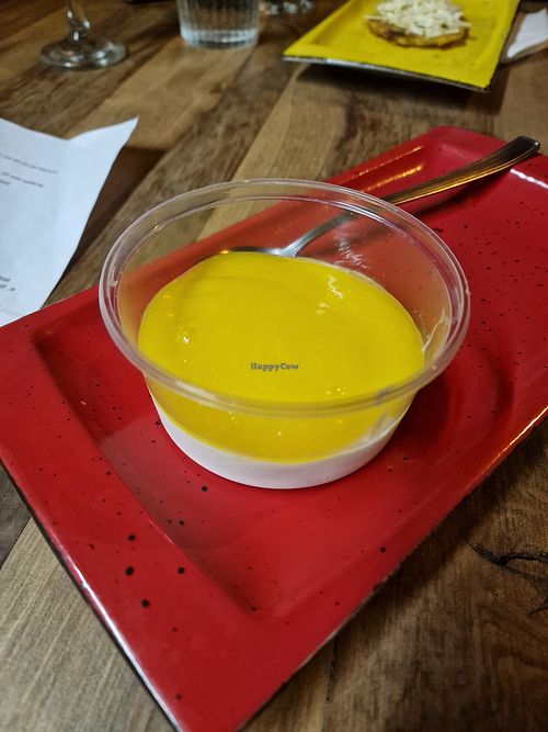 Manga panne cotta at Arepera Maracay in Zagreb