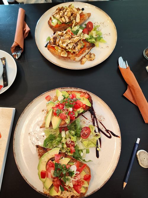 vegan baguettes at Lecker Kaffee in Lindlar