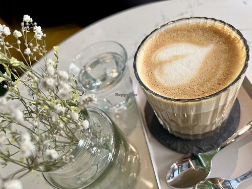 latté (oat)  at Endless in Leipzig