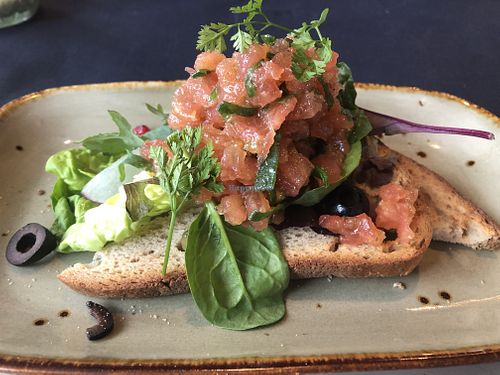 Glutenvrij brood met tomaten salsa   at Grand Cafe Ter Nose in Terneuzen