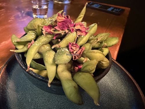 edamame  at Bay Vegan in Halle