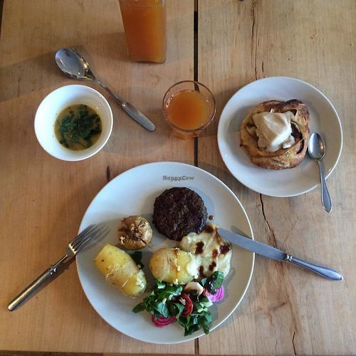 Lunch with dessert at Oma Maa in Helsinki