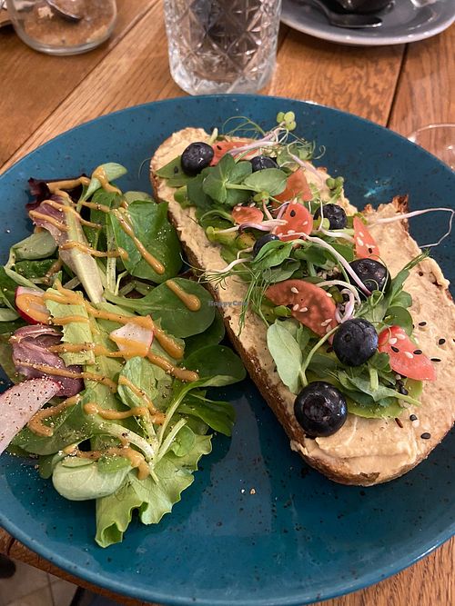   at Honest Taste in Prague