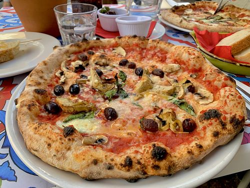   at Rossopomodoro in London