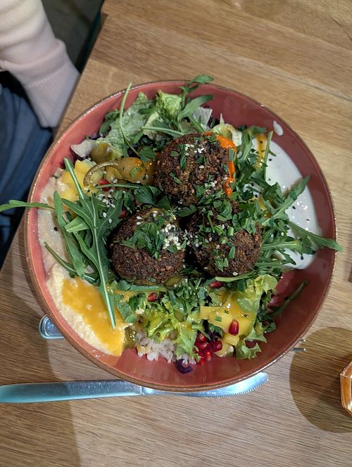 Falafel Bowl at Green Way - Food For Life in Sopot