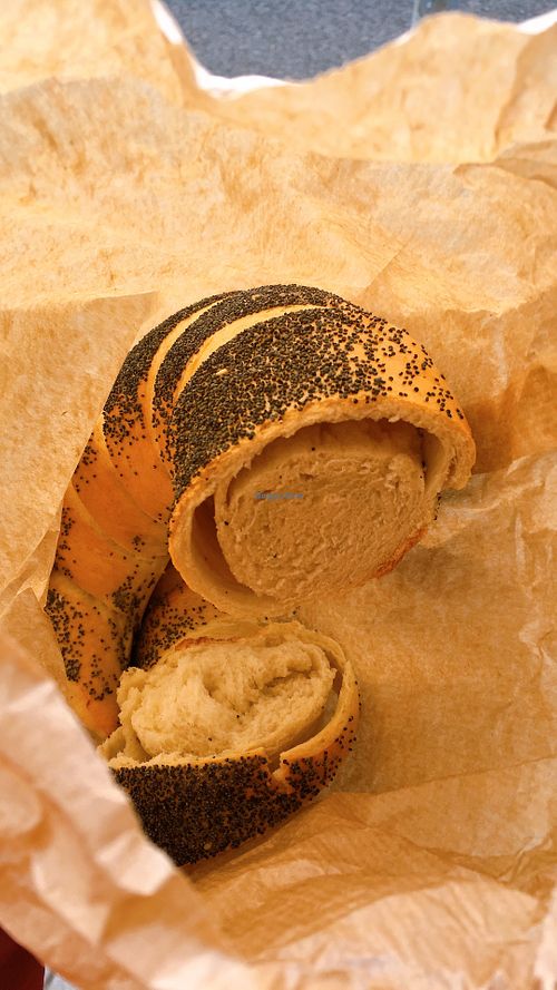 sesame bread at Bio-Piekarnia Ziarno - Dworcowa in Gdynia