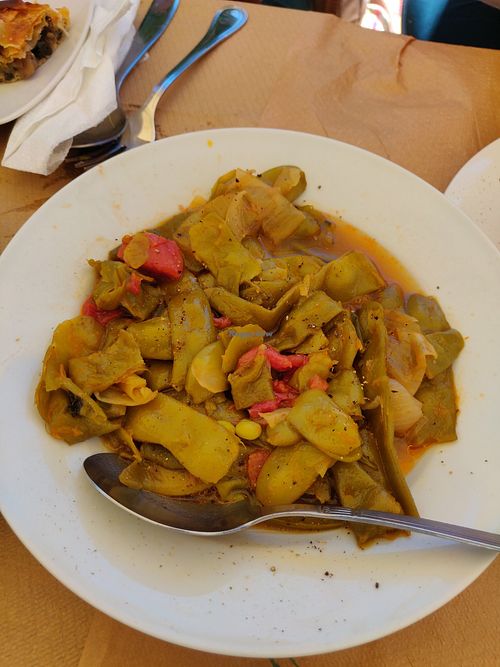 Beans: very tasty at Vradeto Tavern in Vradeto