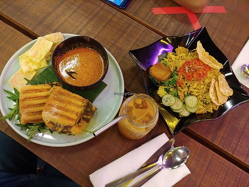 Grilled cheese rendang & nasi goreng hijau at Hijau - 绿 in Kuala Lumpur